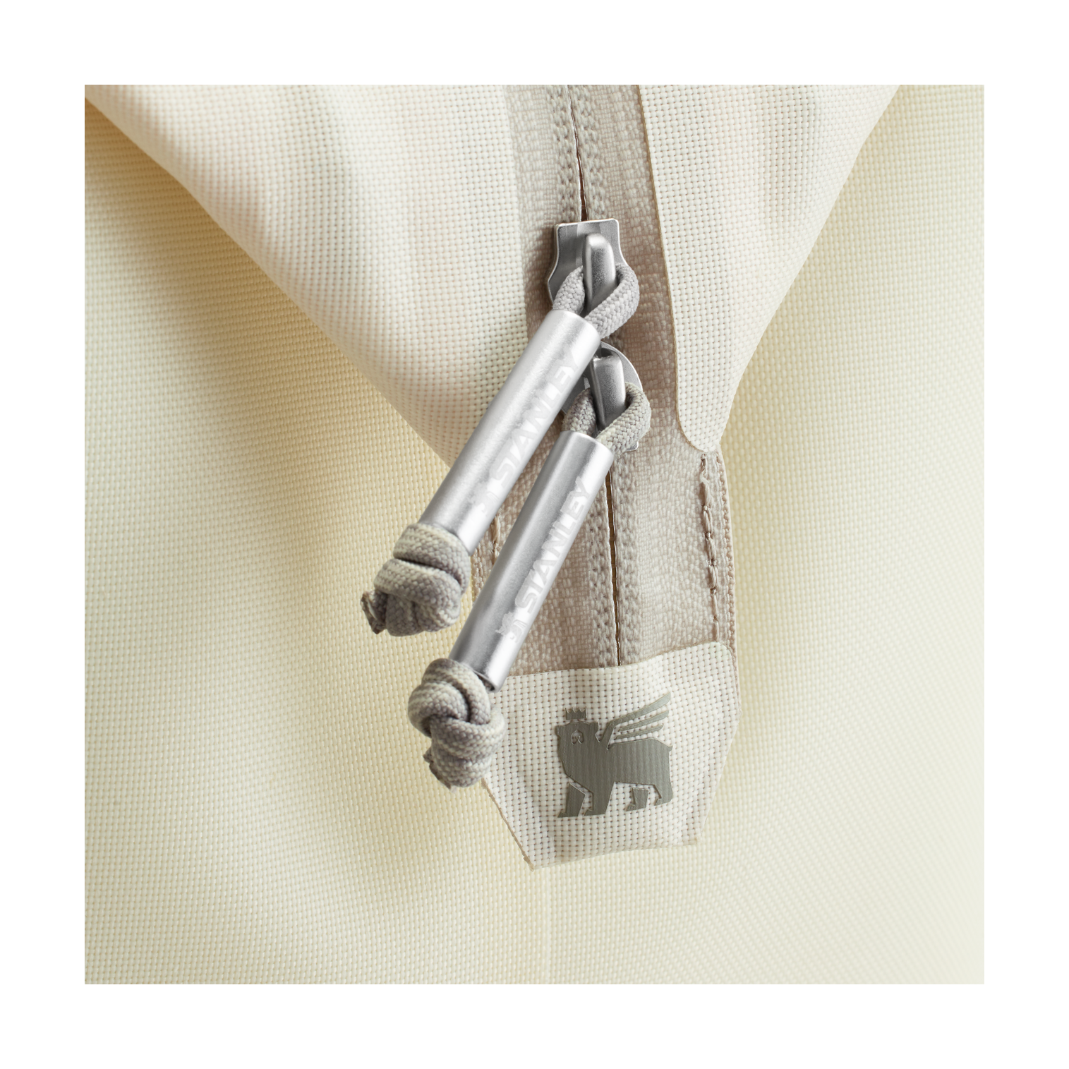 The All Day Julienne Mini Cooler | 10 Can | 7.4 QT | 7.0 L